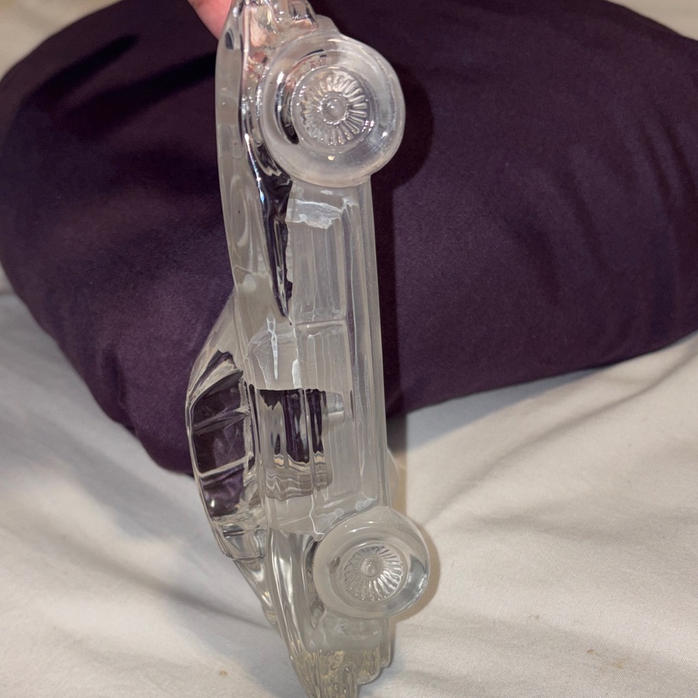 Crystal Car Paperweight - Picture 5 of 9